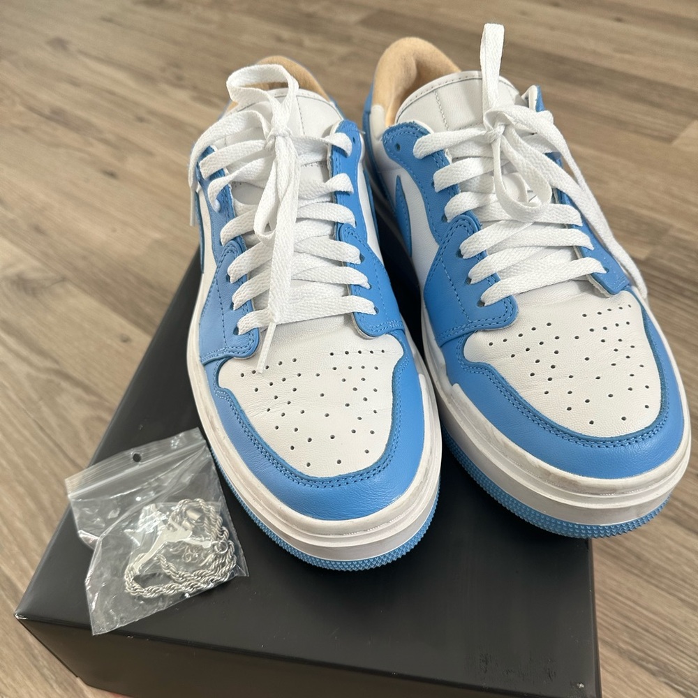Air Jordan 1 Elevate Low SE "University Blue" sneakers